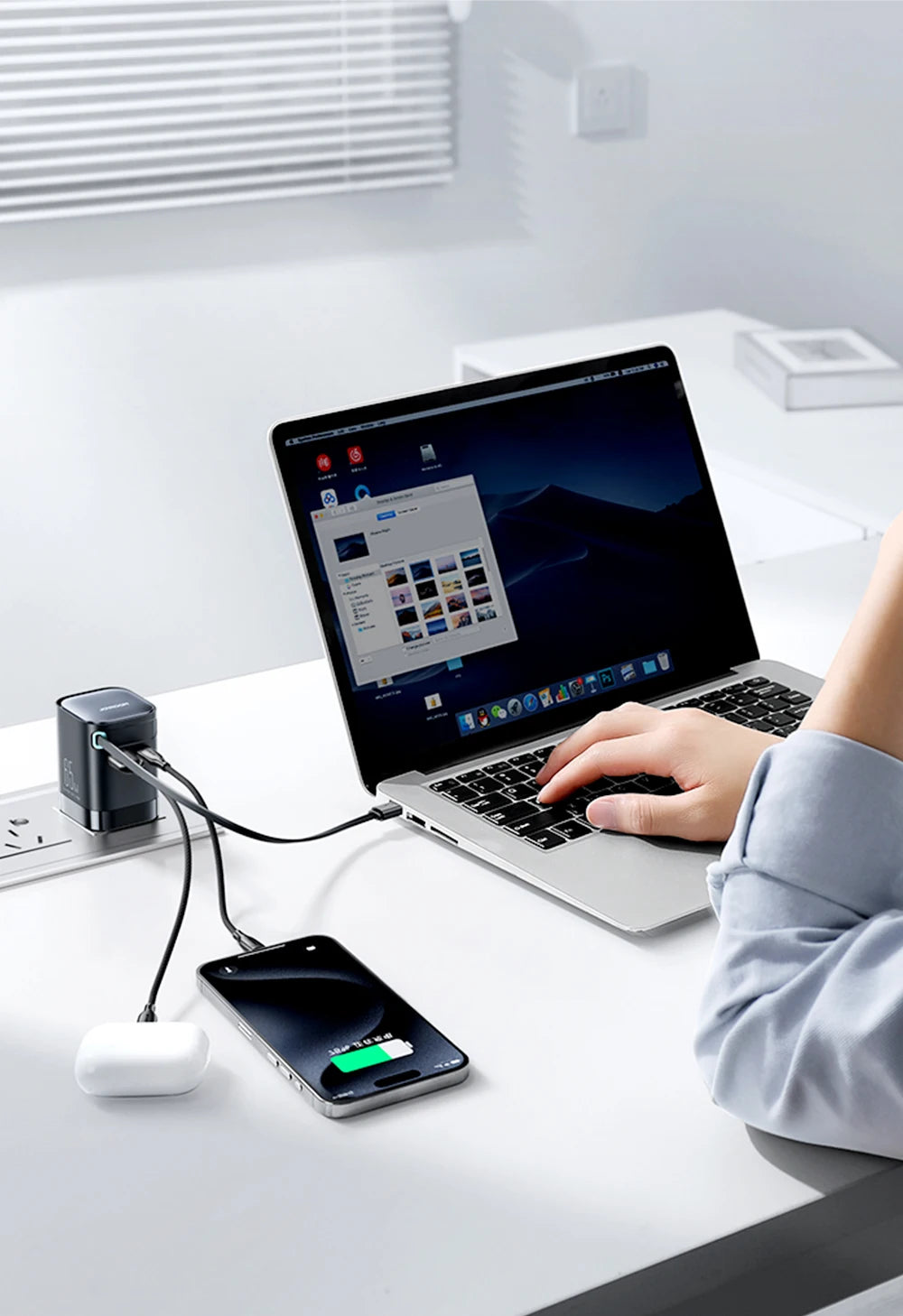 Joyroom 65W GaN PD 3.0 Fast Charger with Retractable USB-C Cable (EU Plug)