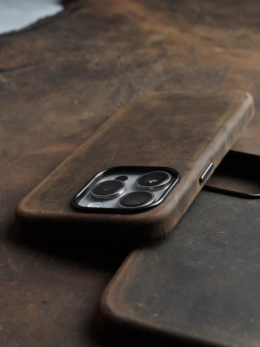 YMW Italian Crazy Horse Genuine Leather MagSafe Case for iPhone 15–17 Series