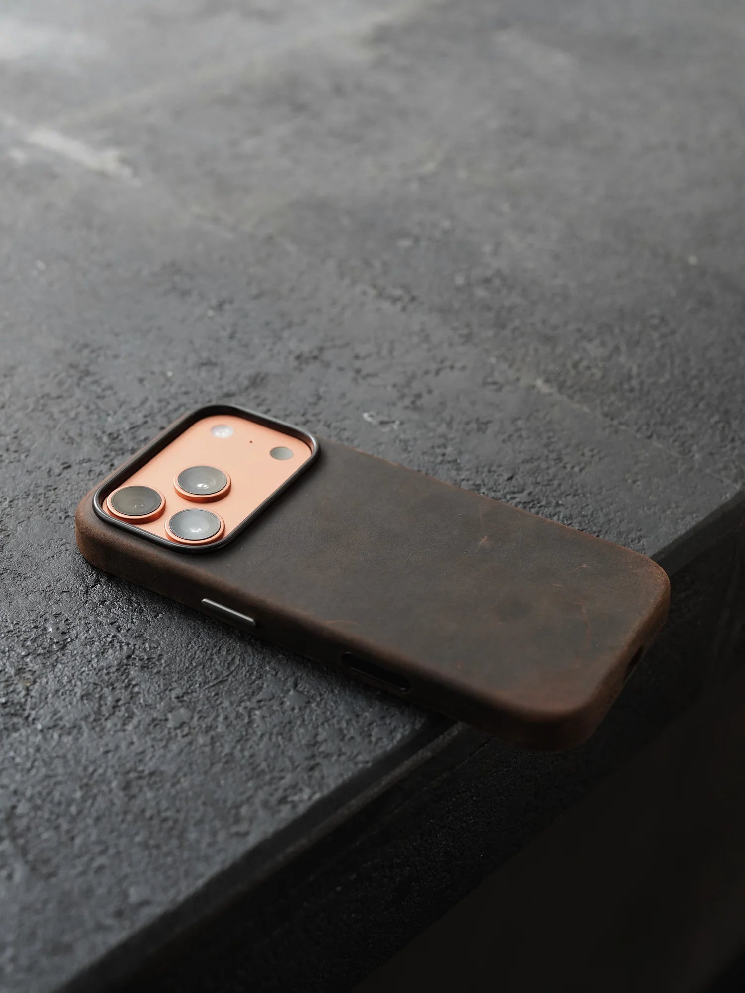 YMW Italian Crazy Horse Genuine Leather MagSafe Case for iPhone 15–17 Series