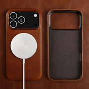 Vintage Waxed Leather iPhone Case – MagSafe Full Cover