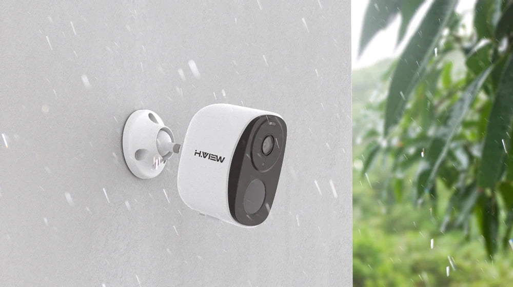 2K Wireless Security Camera – Battery Outdoor Spotlight & Siren