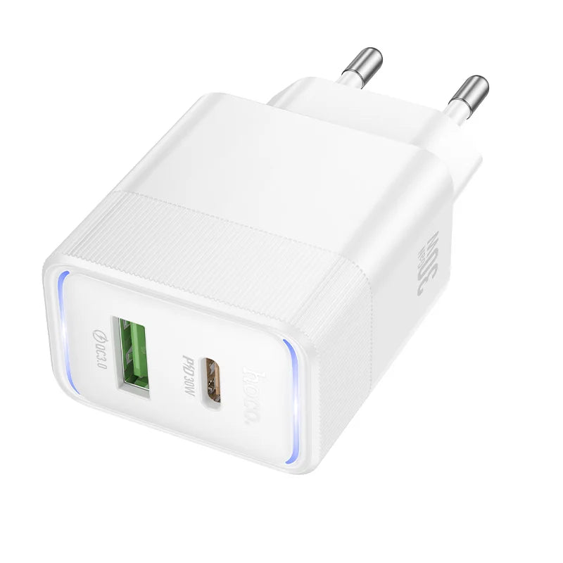 HOCO 30W GaN USB-C Fast Charger – PD Wall Charger with LED Indicator (EU Plug)