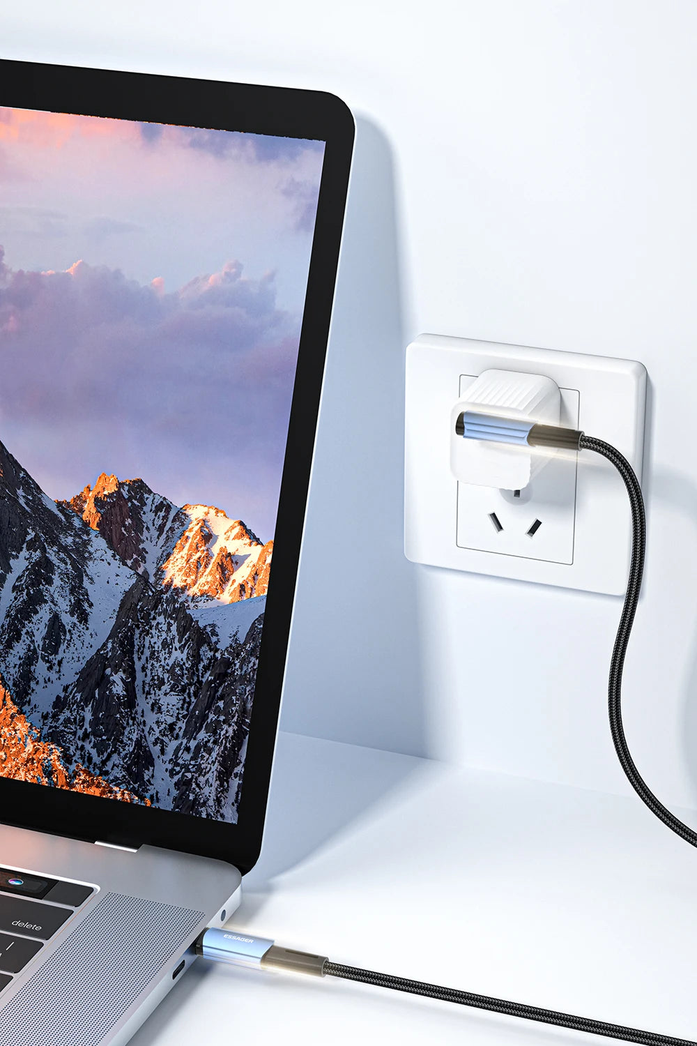 Essager 100W USB-C Cable – 90° Fast Charging & Data Wire