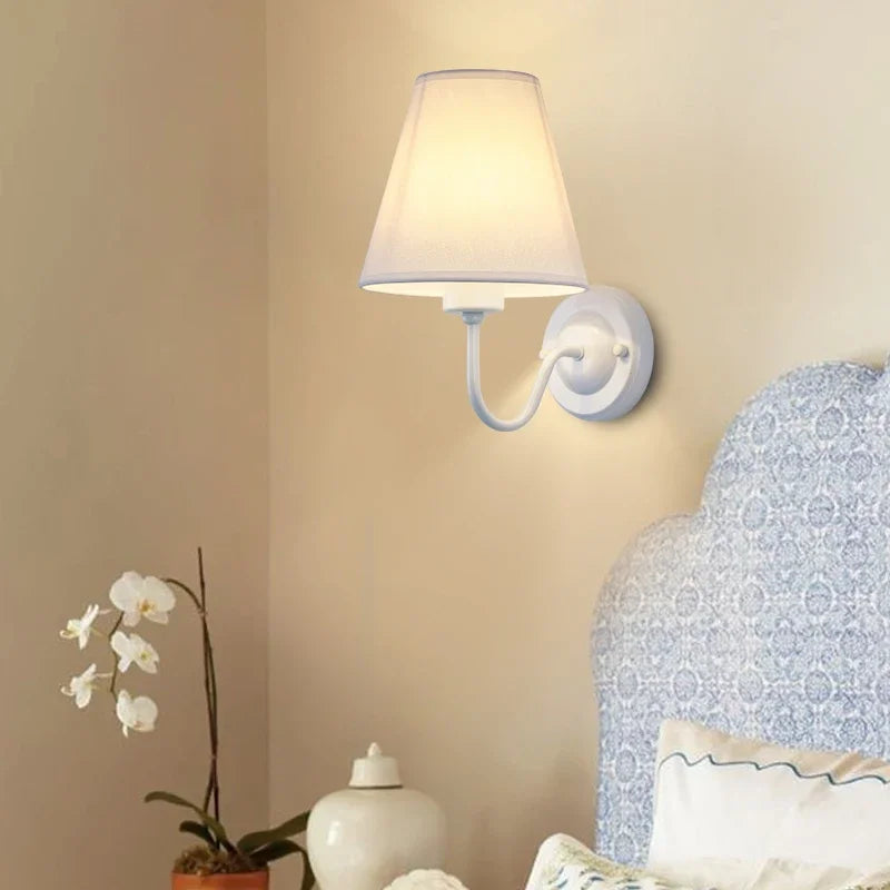Minimalist E27 Wall Light – Bedroom, Hotel & Study