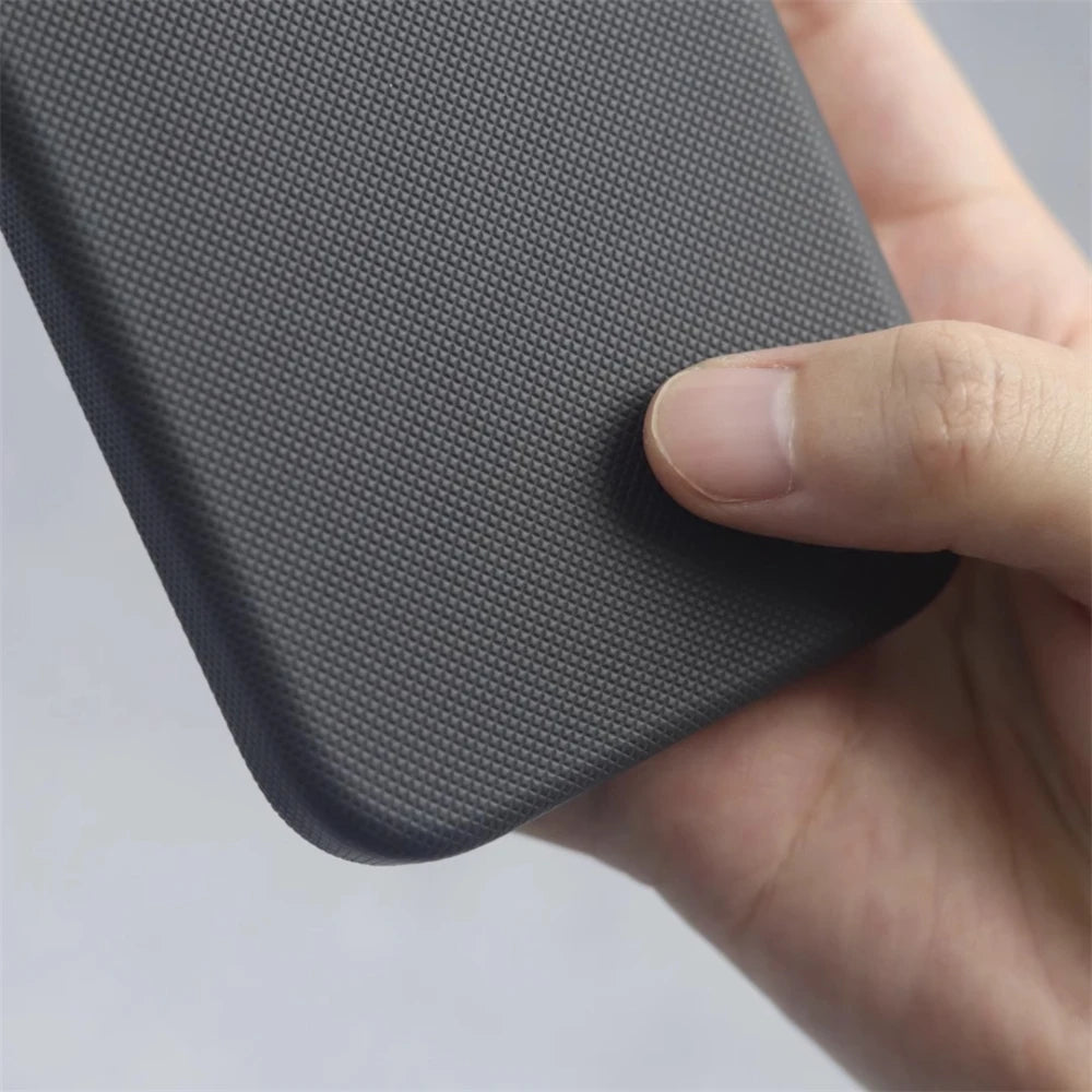 Premium Leather & Alloy iPhone Case – MagSafe Ready