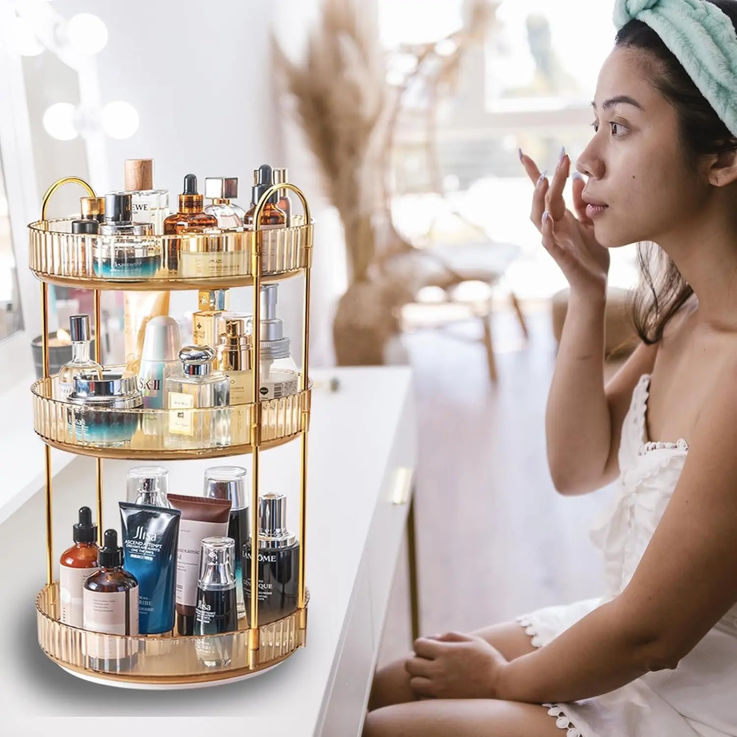 High-Capacity Cosmetic Organizer – 3-Tier Rotating Vanity Storage