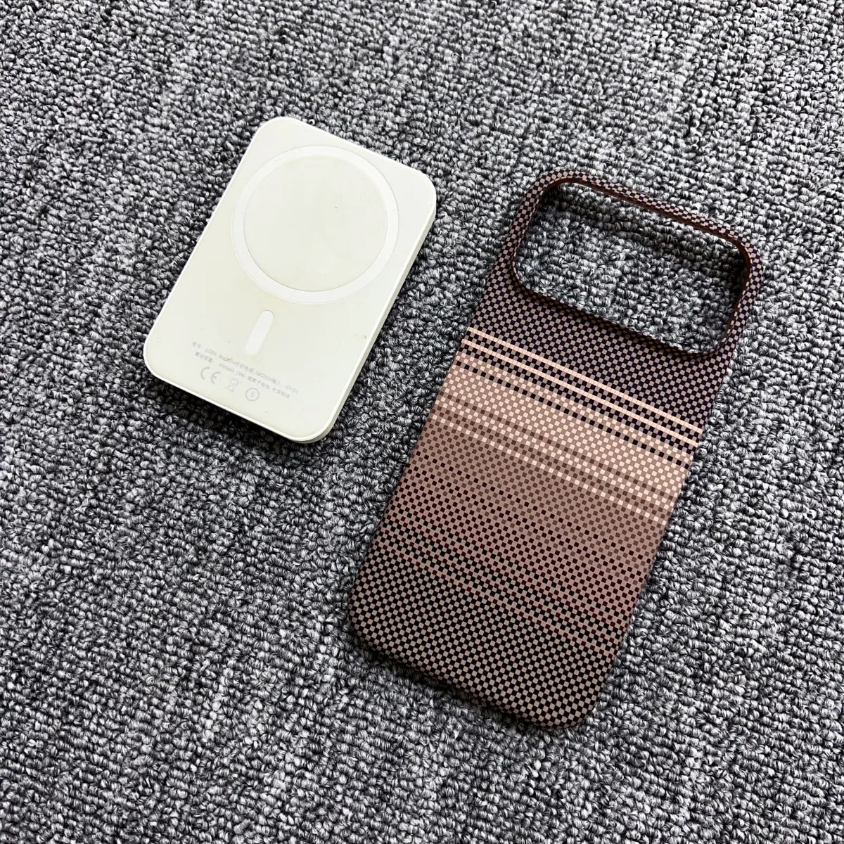 Frameless Carbon Fiber Starry Sky Magnetic Case – iPhone 15–17 Series