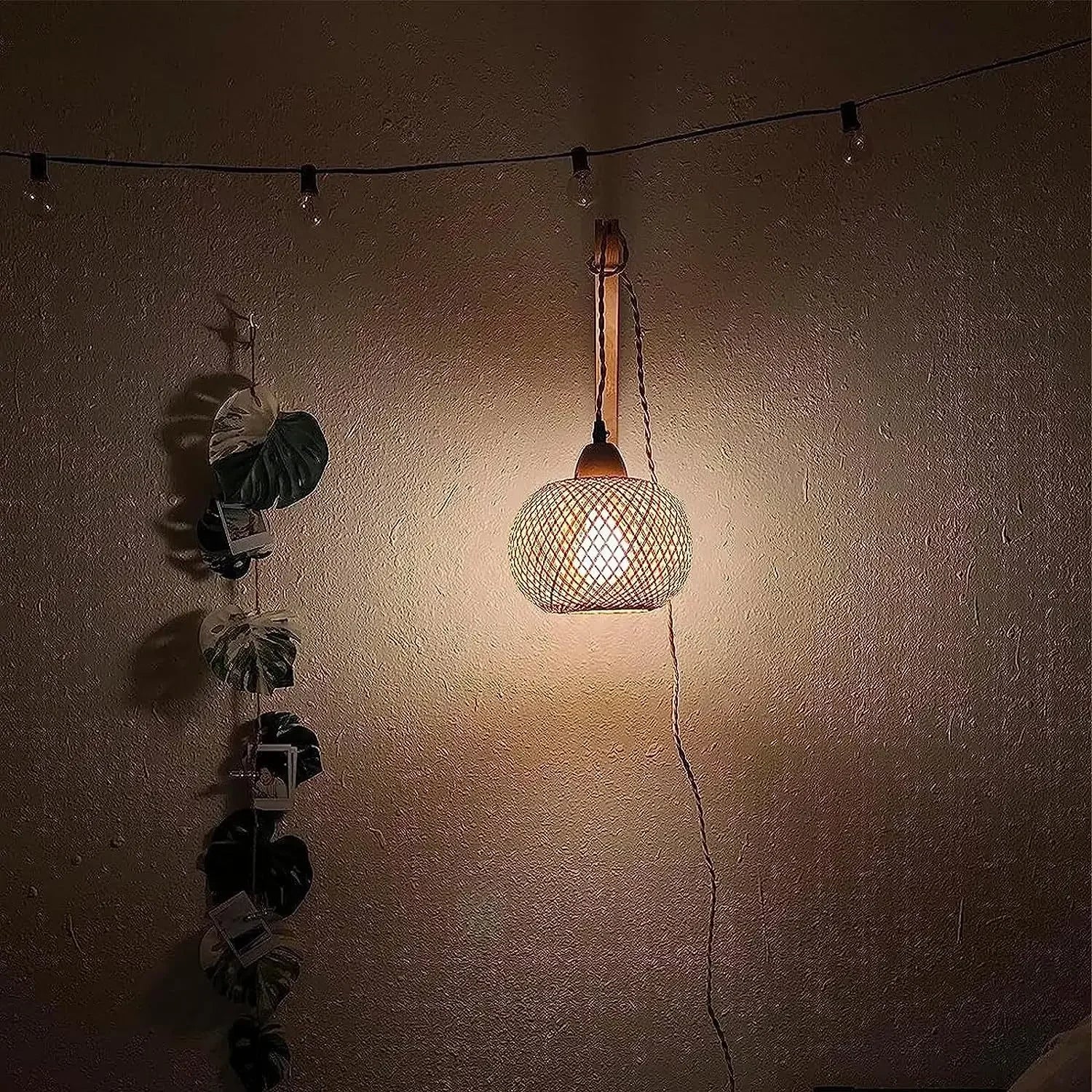 Bamboo Lantern Wall Lamp – Hand-Woven Rattan E27